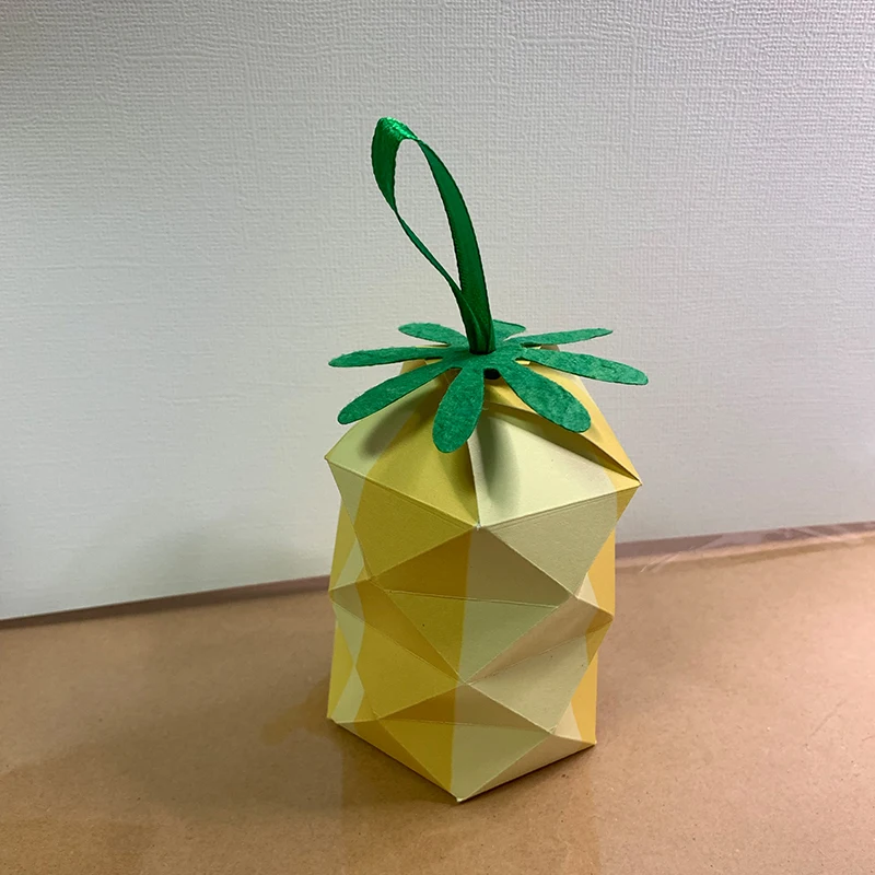 

3D Pineapple Gift Box Metal Cutting Dies Stencils For DIY Scrapbooking Decoration Embossing Supplier Handcraft Die Cut 2019