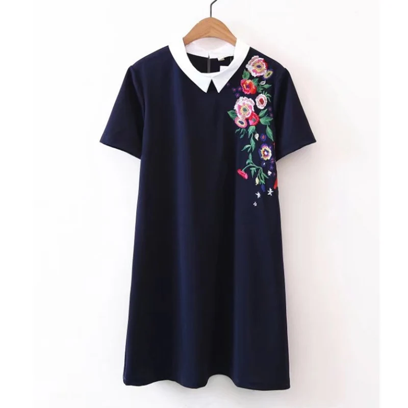 Summer new wild pure color embroidered short-sleeved straight dress women 2018street was thin flowers | Женская одежда