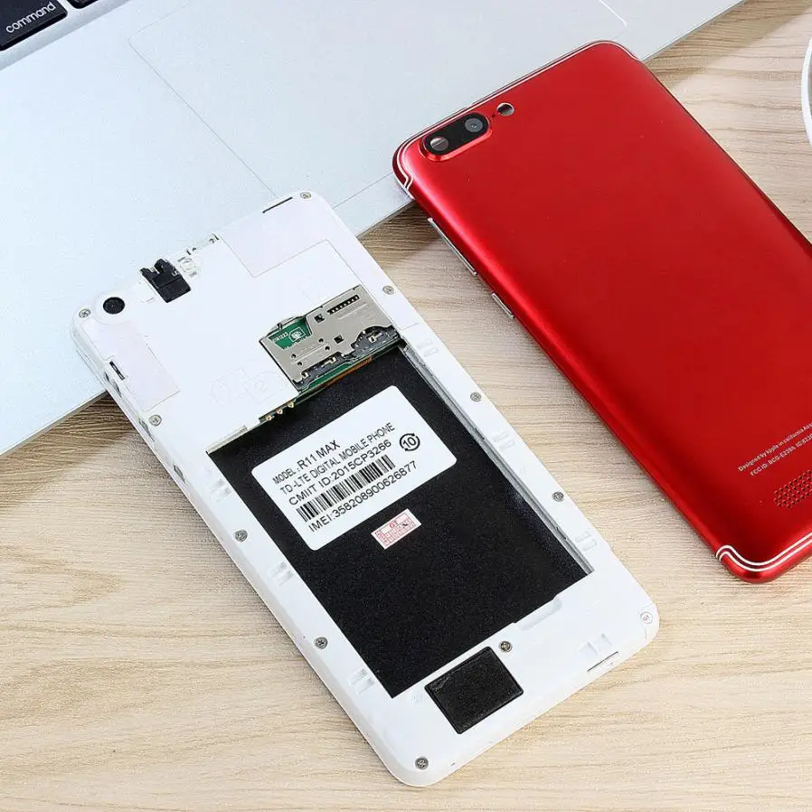 Смартфон 5 дюймов ультратонкий Android5.1 четырехъядерный 512 МБ + Мб GSM WiFi Dual SIM Camer