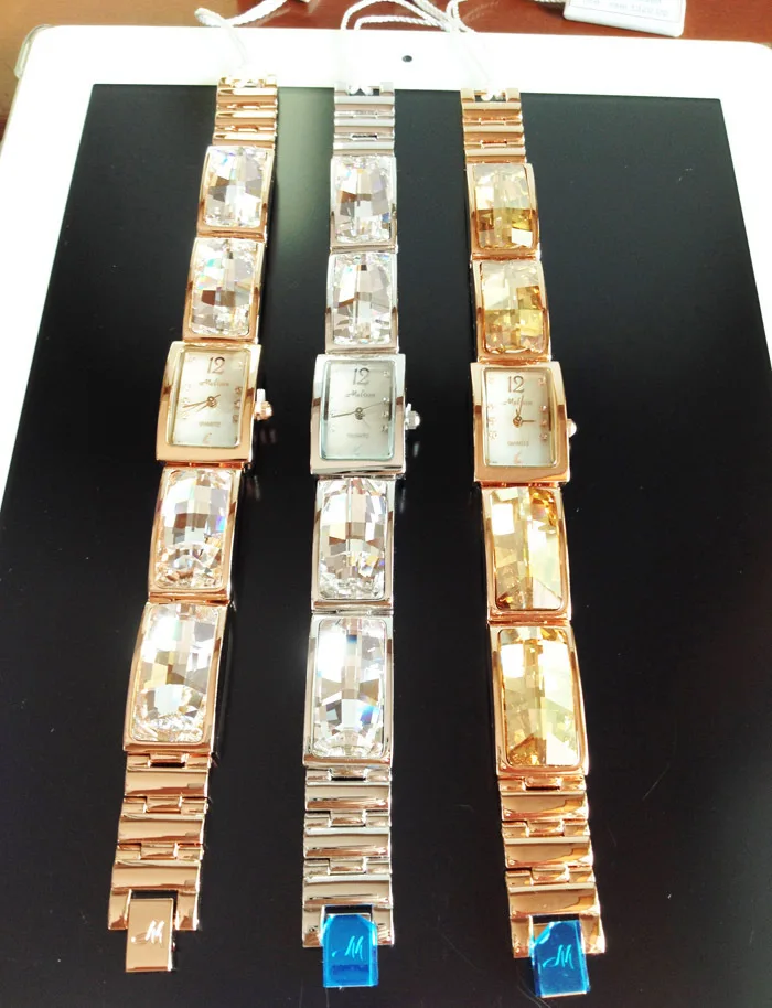 

MELISSA Extravagant Big Rhinestone Bangle Watches Women Party Dress Wrist watch Analog Quartz Relojes Montre Femme3ATM M129