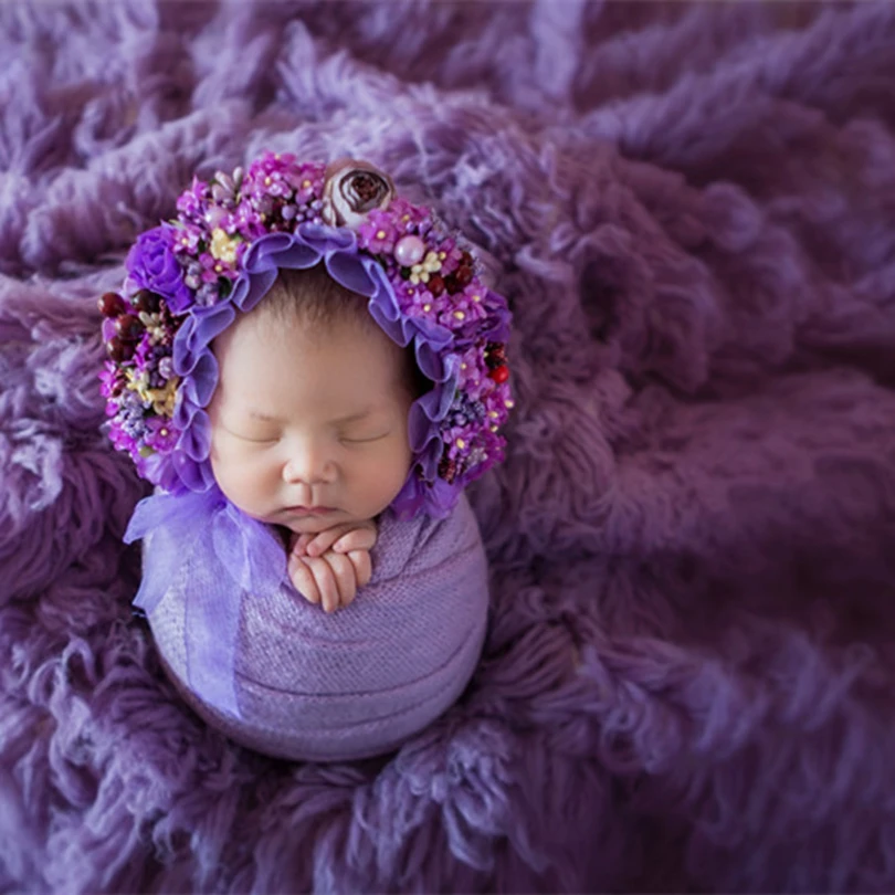 Шапочка для новорожденных девочек фиолетовая кружевная шапочка с цветными
