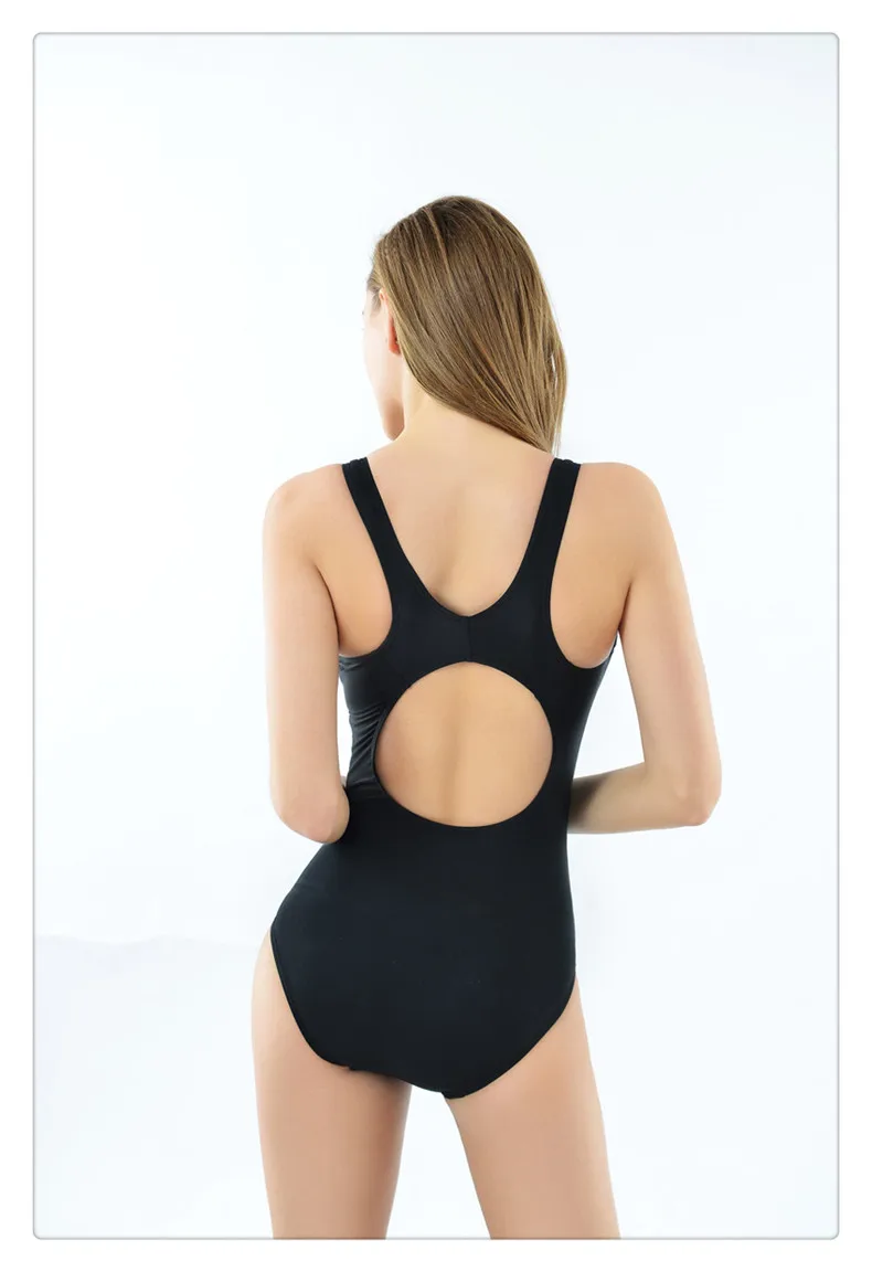 Цельный купальник размера плюс для женщин однотонные из кусков спортивный