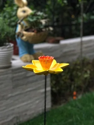 2 в 1 металлический цветок садовый декор Европейский Стиль открытый кормушка для