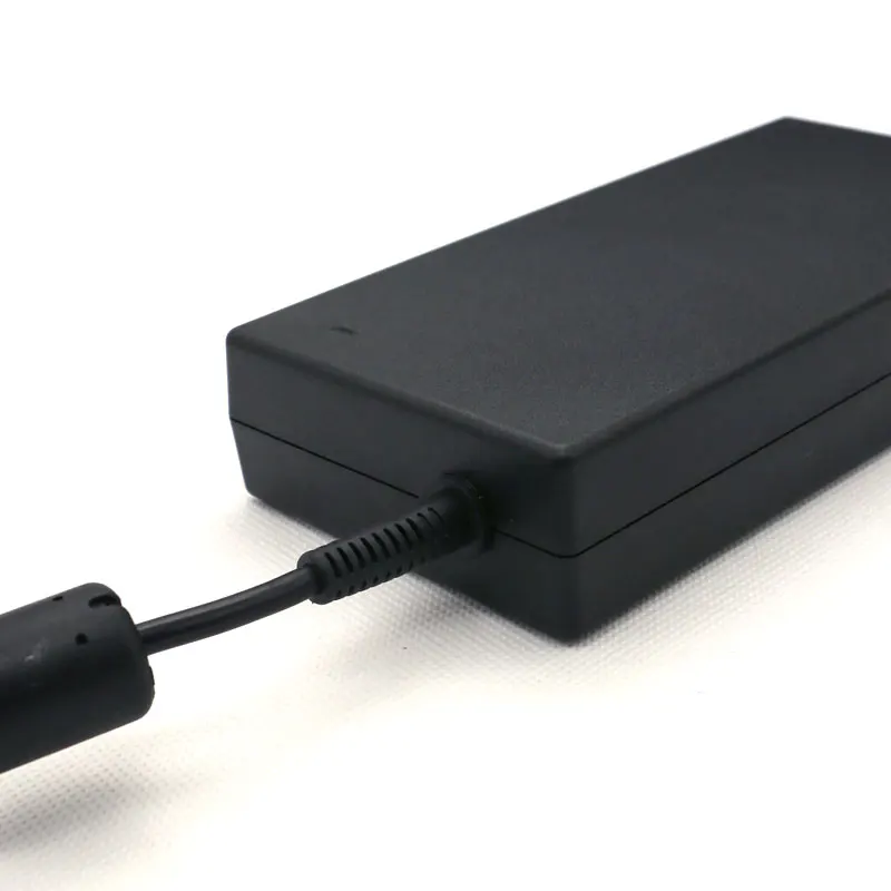 4-разъемный 19 5 V 11.8A 230W A12-230P1A A230A003L ADP-230EB T FSP220-ABAN1 ноутбук Мощность Chagrer для CLEVO