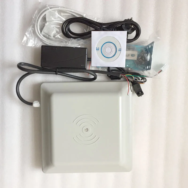 UHF RFID считыватель 6 м дальнего действия RS232/485 с Wiegand + Free SDK (Одобрено FCC) |