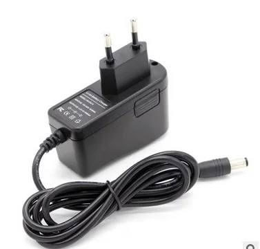 

12 V Charger 12.6 v 18650 Lithium Battery Charger DC 5.5 * 2.1 MM + Free shipping