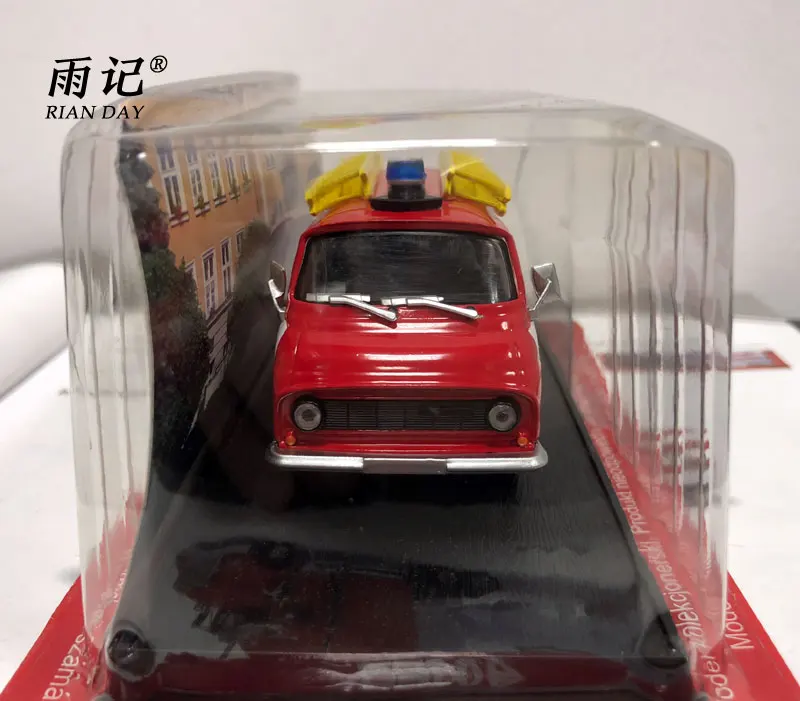 Чешские весы AMER 1/43 SKODA 1203 чехословская пожарная машина литой металлический
