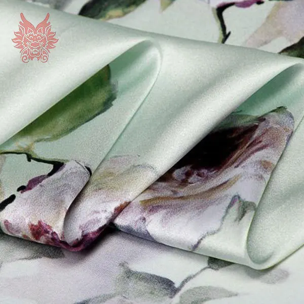 Зеленая с фиолетовым цветочным принтом спандекс шелковая ткань для платья