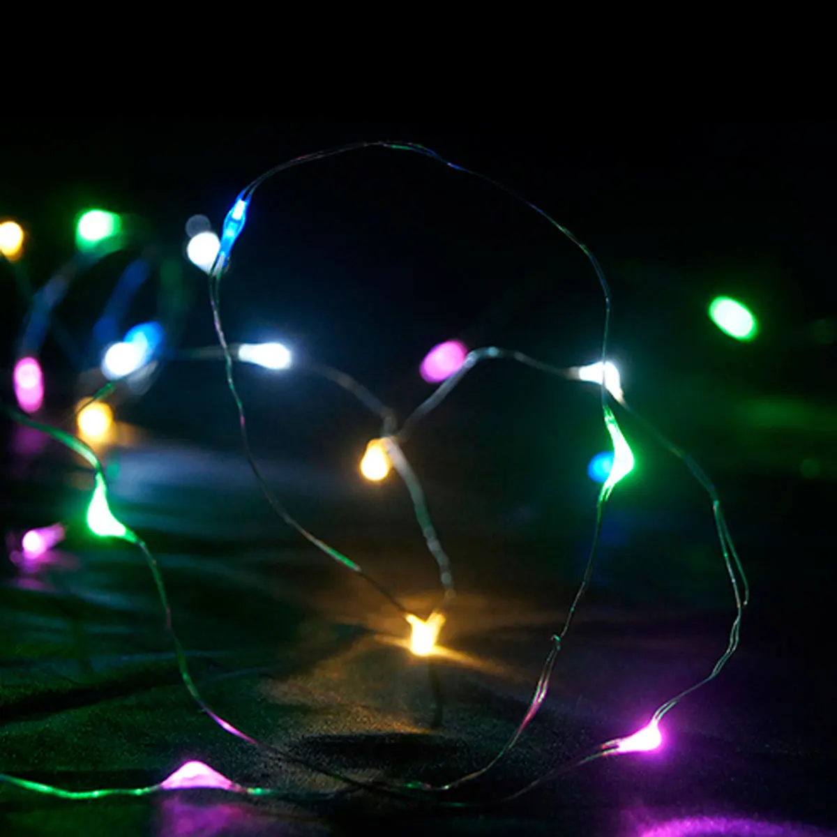 

LED Fairy Lights 2M 20 LED String Light Battery Powered For Christmas/Wedding Xmas Garland Party Lamp Frrty Night Light