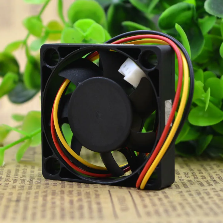 

Free Delivery. RF12B5010H 12 v 0.09 A 3 pin 5 cm A cooling fan Quiet small fan