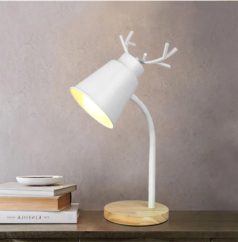 

Настольная лампа в стиле современного креативного скандинавского оленя, очень простсветильник прикроватные светильники для спальни, каби...