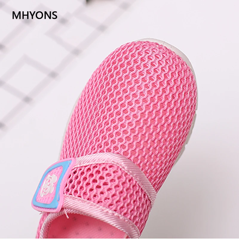 MHYONS/2019 модная детская одежда сандалии Обувь с дышащей сеткой разнопарая обувь