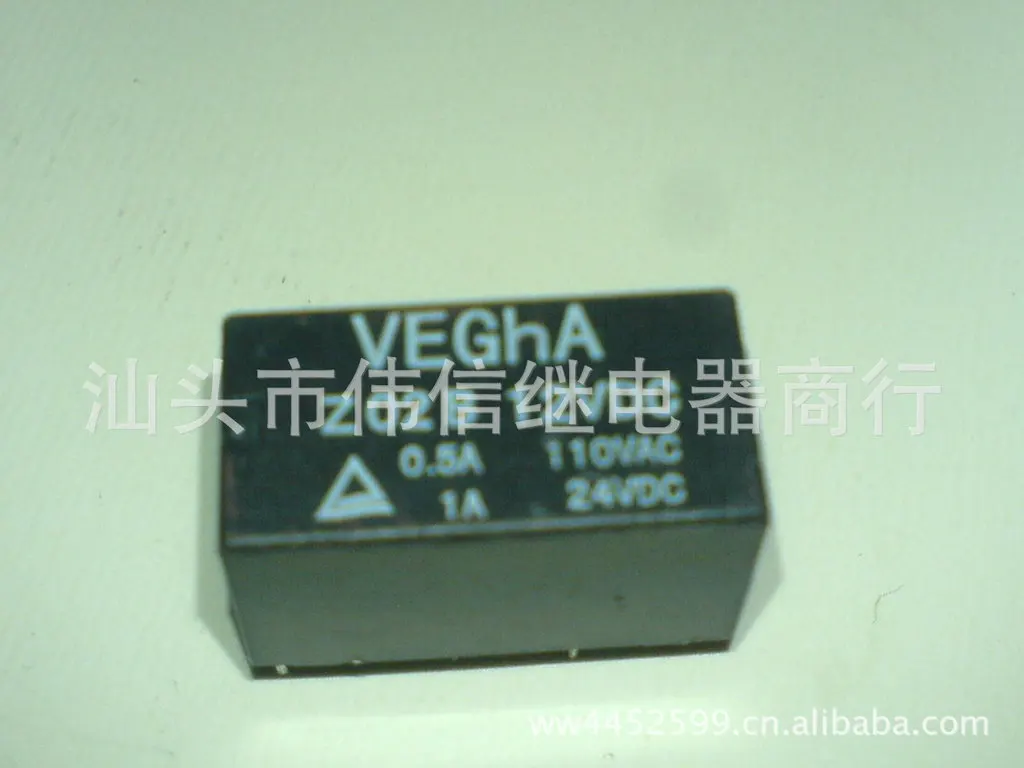 

VGEhA8 ножное реле Z02B 12VDC