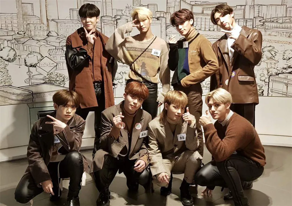 Зеленый Ateez музыкальная группа плакаты настенные принты глянцевая бумага украшения спальни дома искусство бренд - Цвет: Зеленый