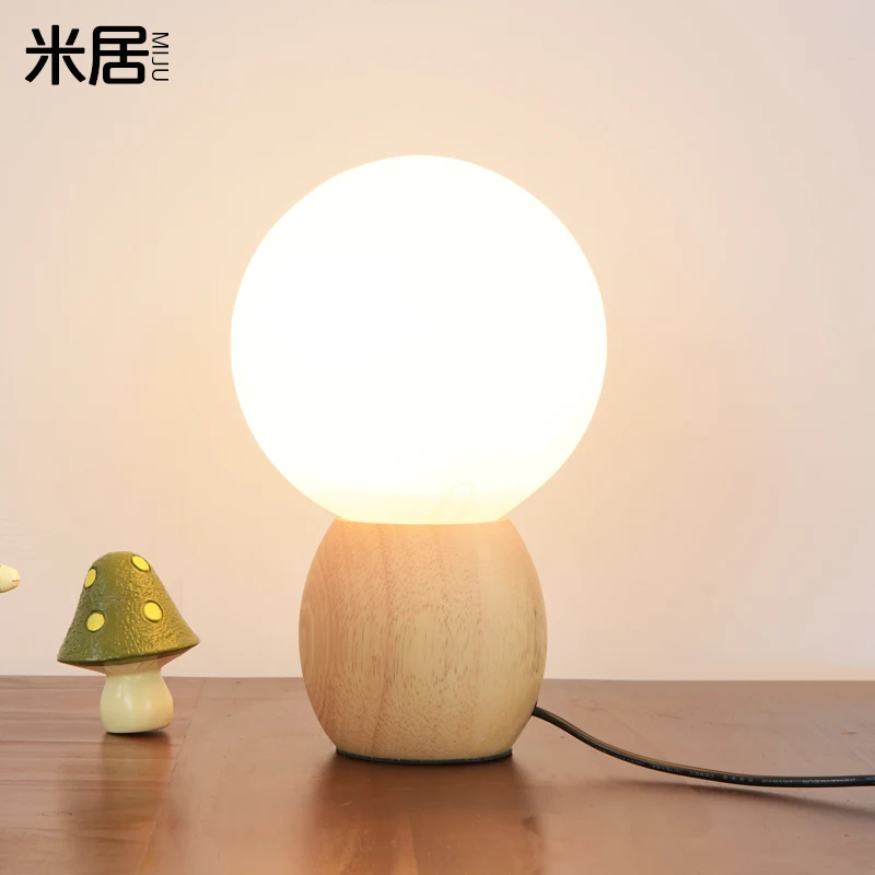 Современная креативная прикроватная лампа для спальни Скандинавское дерево