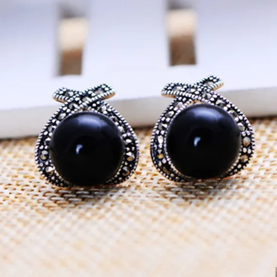 

Thai Thai silver s925 pure silver jewelry wholesale retro black onyx earrings female models Mark Race shipping