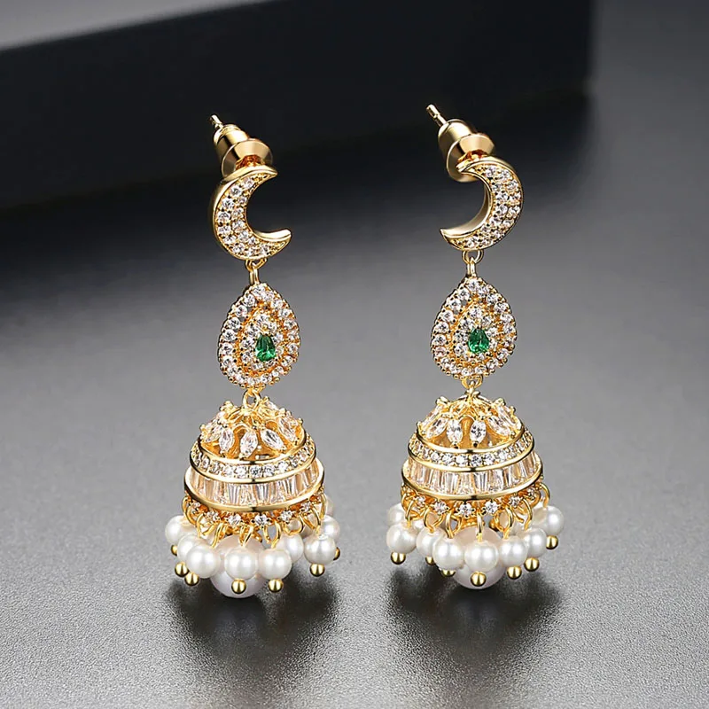 

2018 Big Fashion Long Gleaming ladies Earrings Cubic Zirconia Drop Earrings Crystal Women moon pearl chandelier Earrings Jewelry
