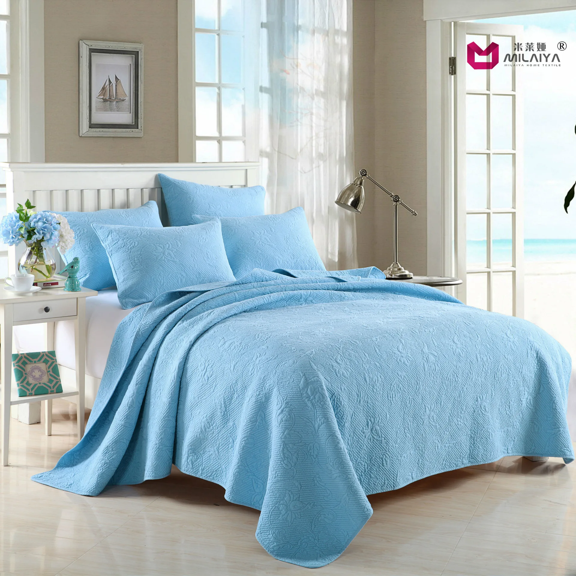 Комплект постельного белья из 3 предметов с простым принтом