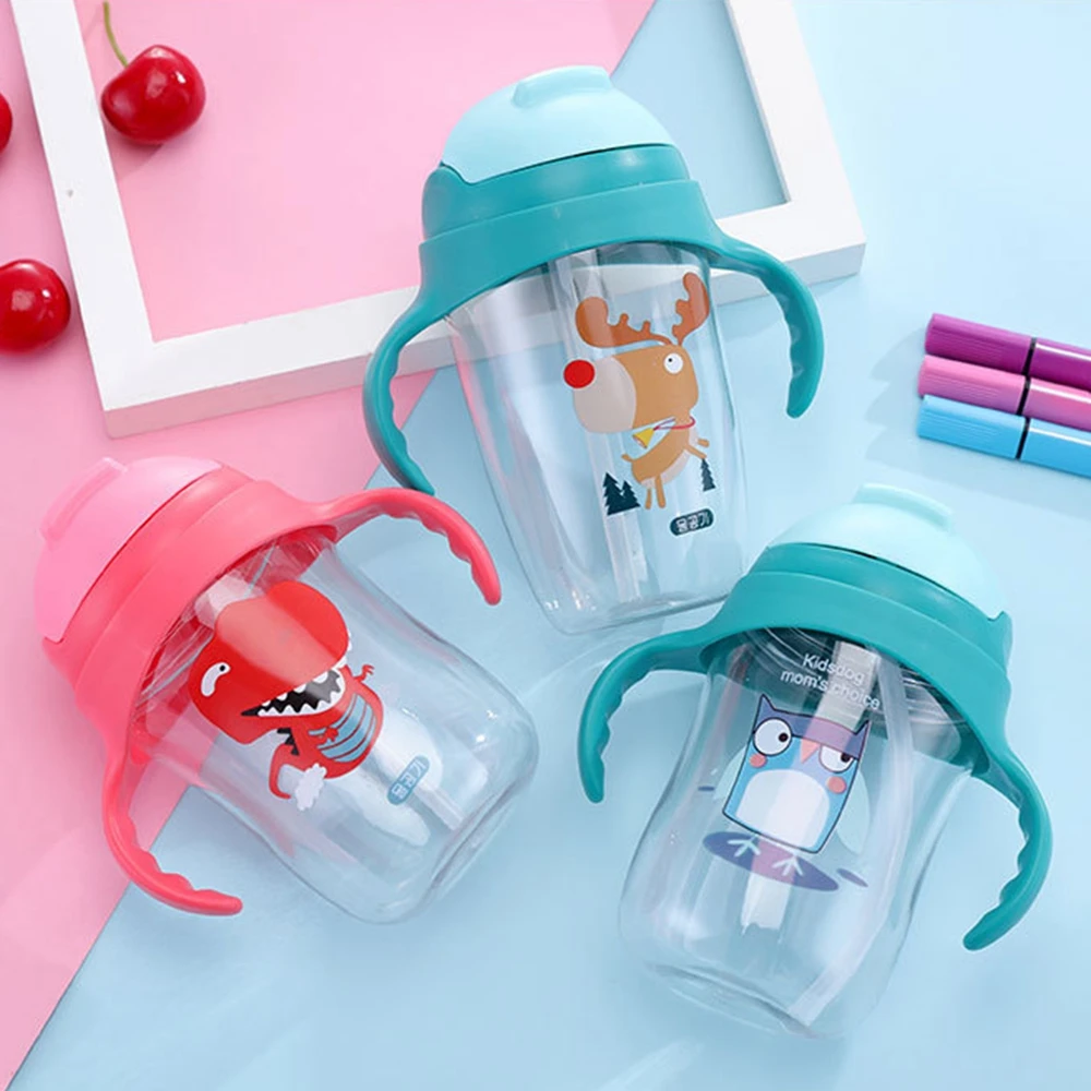 Детская бутылка для воды с рисунком из мультфильма соломенной чашкой кормления