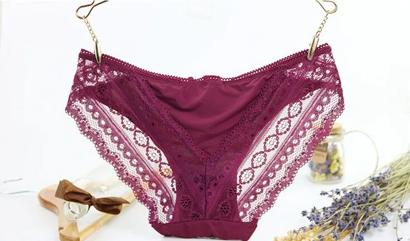 New Arrival Women's Sexy Lace Panties Seamless Panty For Female Brand Design Briefs Thong Underwear M L Size UN70027+35