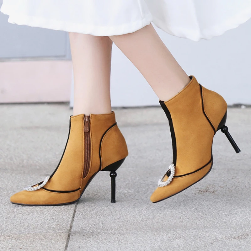 

BeckyWalk Women Boots Ankle Boots for Women 2021 Winter High Heels Short Boots Rhinestone Buckle Ladies Shoes Size 34-43 WSH3055