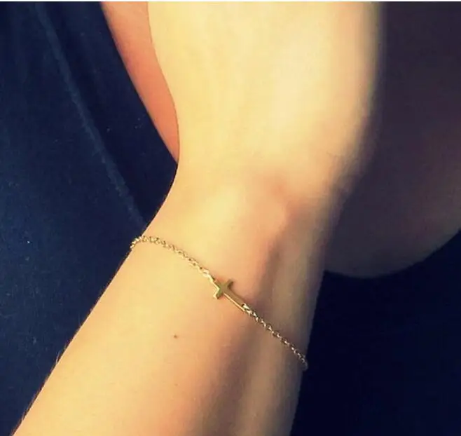 Модный простой и нежный маленький металлический крест популярный