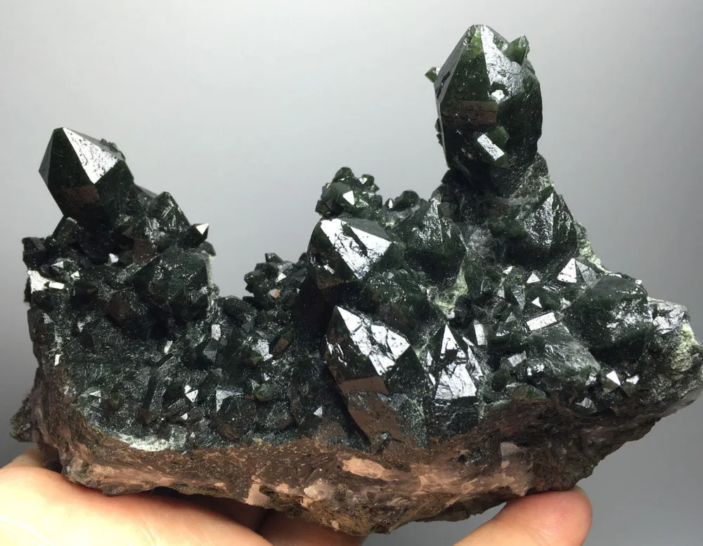 

429 г натуральный зеленый кристалл кварца, кластер, образец из Внутренней Монголии, подарки на выпускной