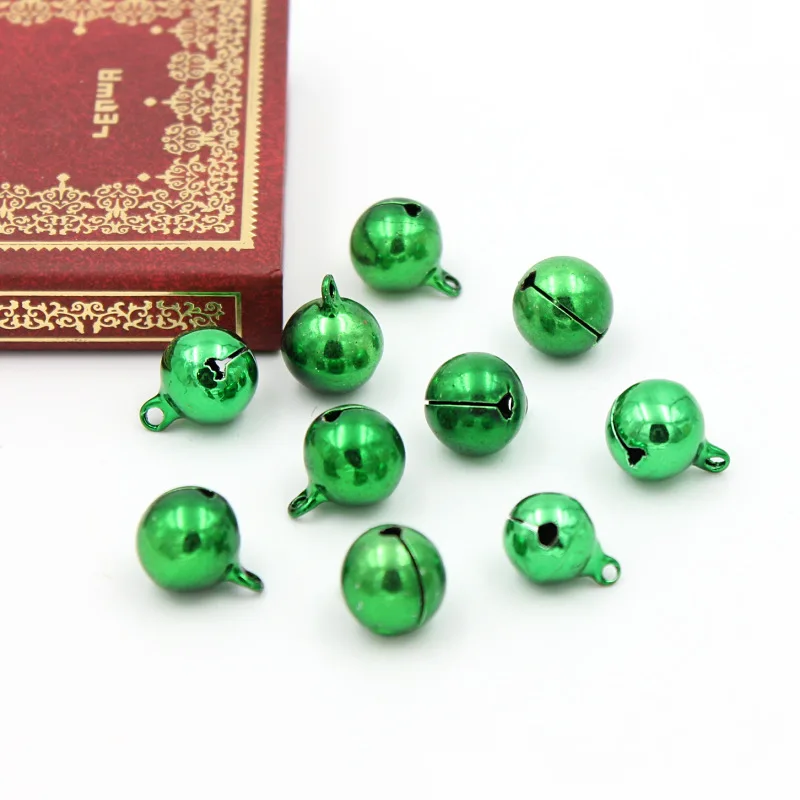 10 шт. медные свободные бусины Jingle Bells подвески для рождественских украшений DIY рождественские колокольчики ручной работы аксессуары Размер 13*13 мм - Цвет: Green