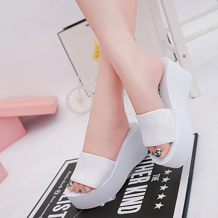 Дешевые простые тапочки Chanclas из эластичной ткани; женские пляжные сланцы на высоком каблуке; летние сандалии на платформе; zapatos mujer; женская обувь
