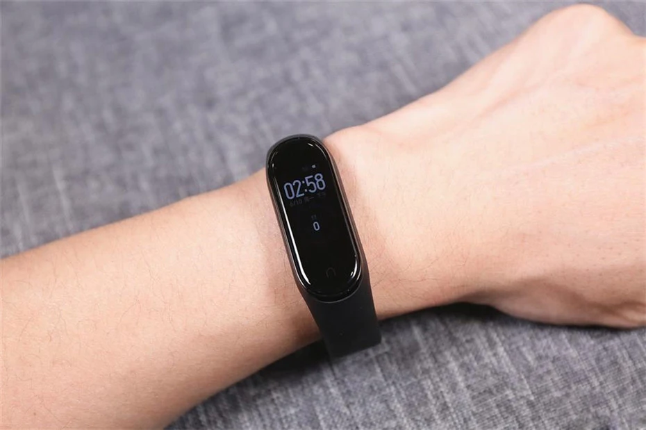 Новейший Xiaomi mi-браслет 4 Smart mi Band 4, фитнес-браслет с частотой сердечных сокращений 135 мАч, цветной экран, Bluetooth 5,0