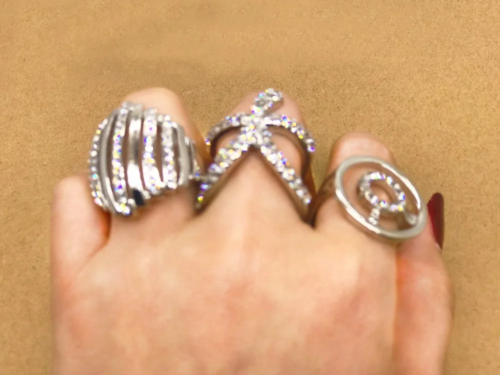 

New Arrival Fashion Starfish Rings Silvery Women Summer Cuff Jewelry Animal Star Shiny Flash Drill Elegant Beauty Wedding Ring