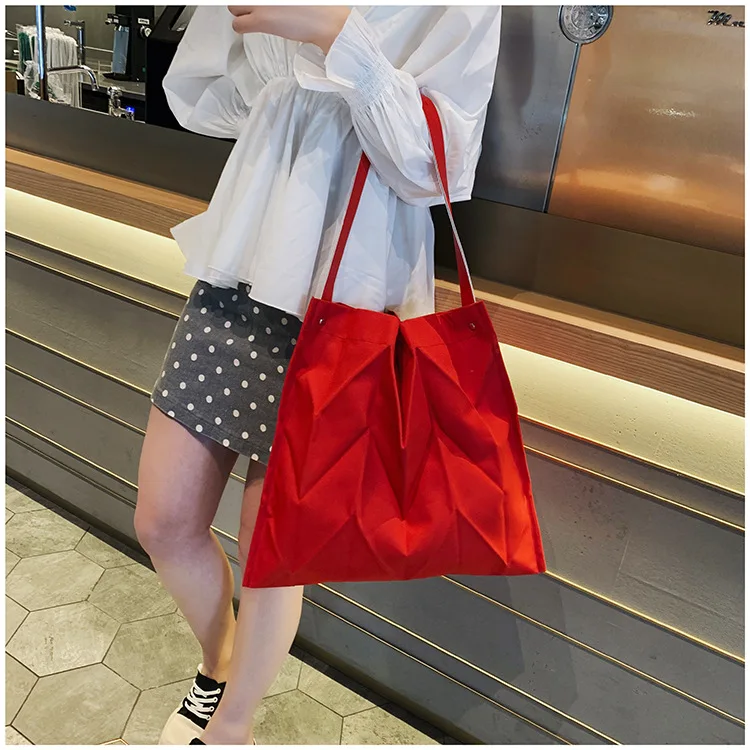 Модная Оригинальная дизайнерская женская повседневная однотонная плиссированная сумка-мессенджер на одном ремне, сумка для покупок