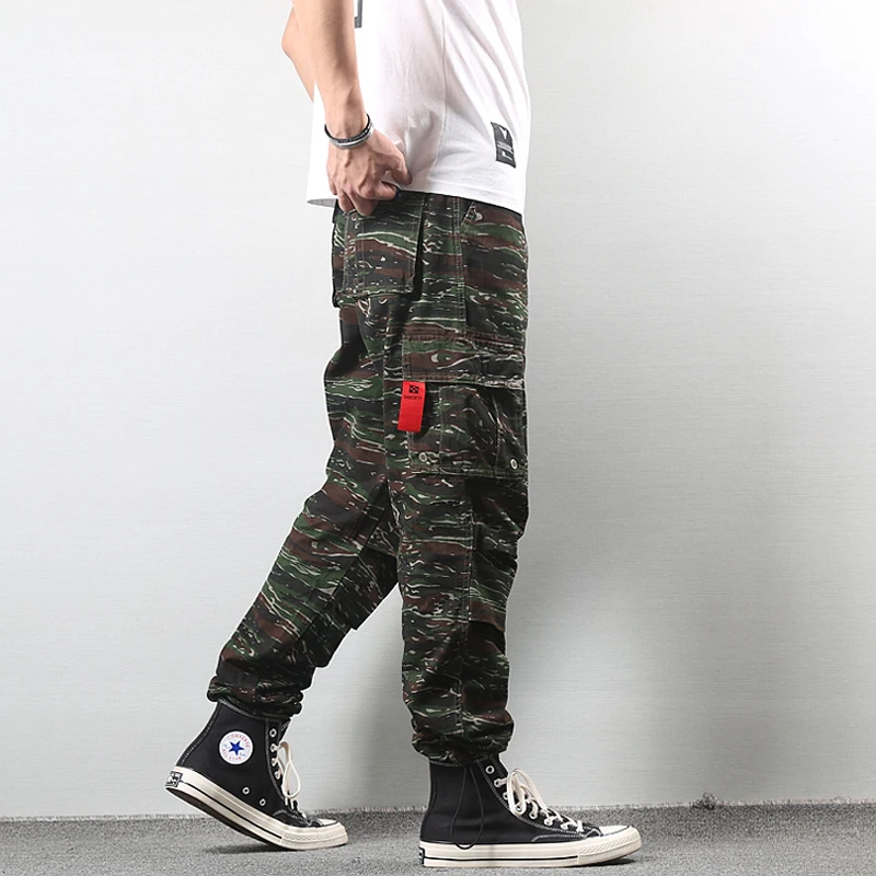 Брюки карго мужские камуфляжные в стиле милитари армейские свободные штаны - Фото №1