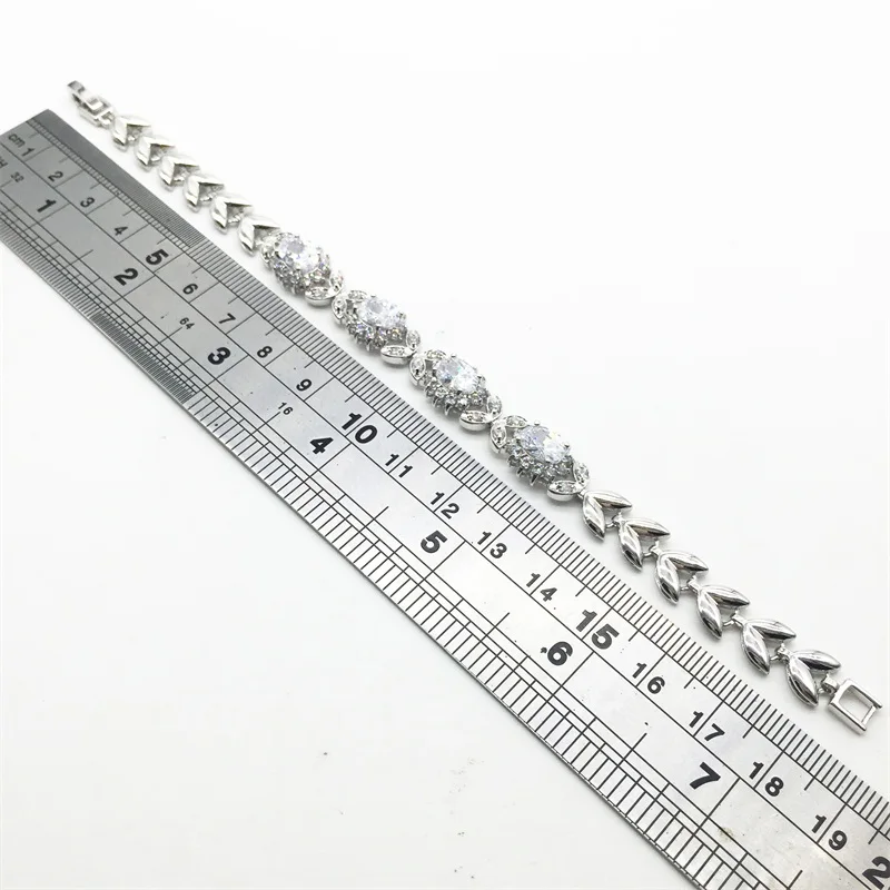 

Silky White Clear Sterling Silver Overlay Link Chain Bracelet 7.5 inch Free Shipping