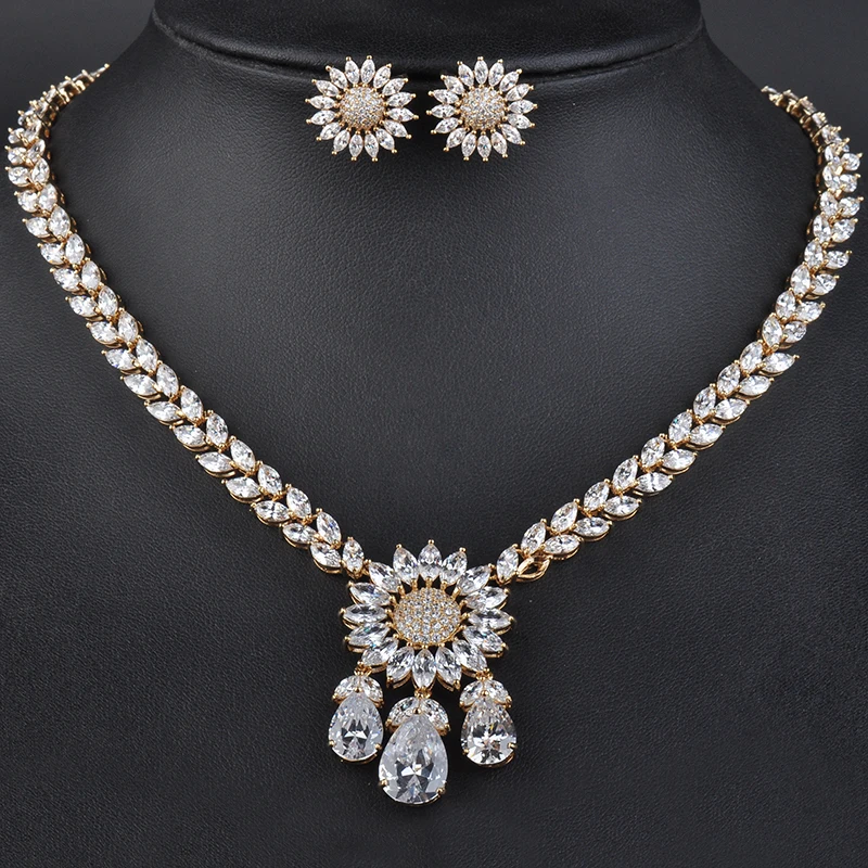 Цепочка с подвеской и серьги в форме цветка фианитом|necklace and earrings|wedding jewelry setsjewelry