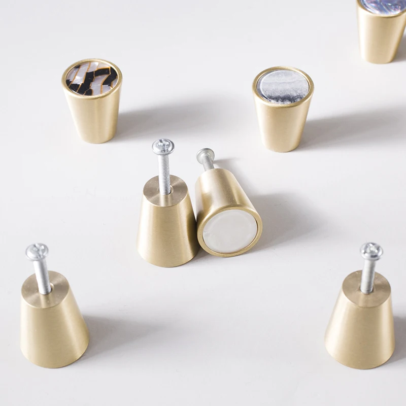 Мульти дизайн маленькая латунь + ручки для мебели в виде раковины и выдвижного