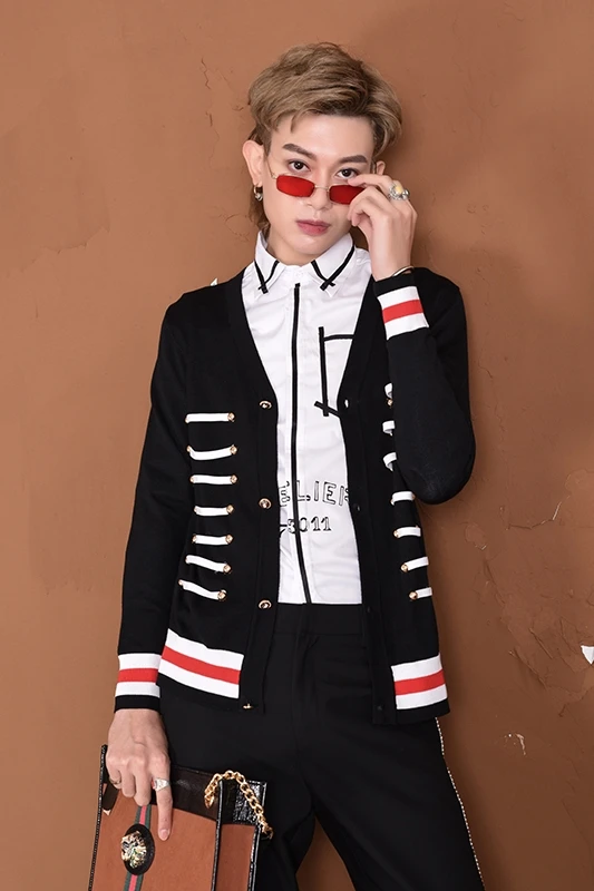 2019 Spring Autumn Unique Elegant Knitwear Sweaters men casual slim V-neck Cardigan for Plus size Stage costumes | Мужская одежда