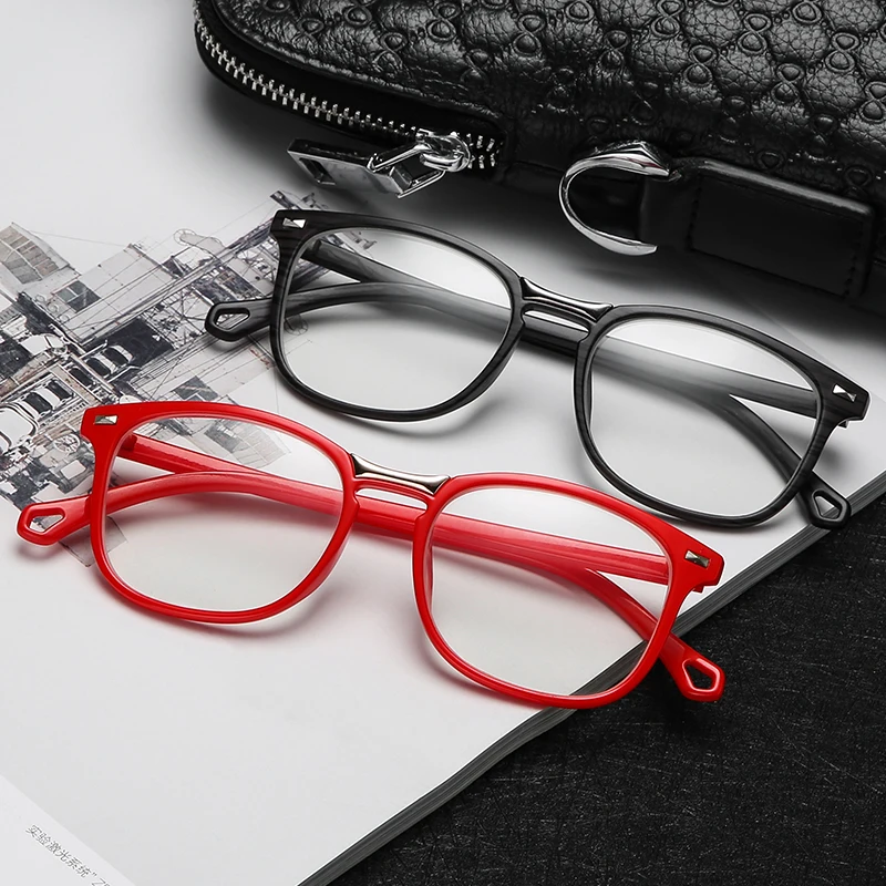 

Eyewear & Accessories