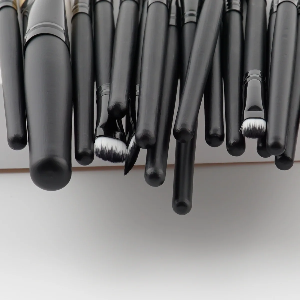 20 штук инструменты для макияжа глаз Кисти Набор теней для век Blending Brush пудра Eyeshadading, губ, карандаш для глаз Кисть косметическая