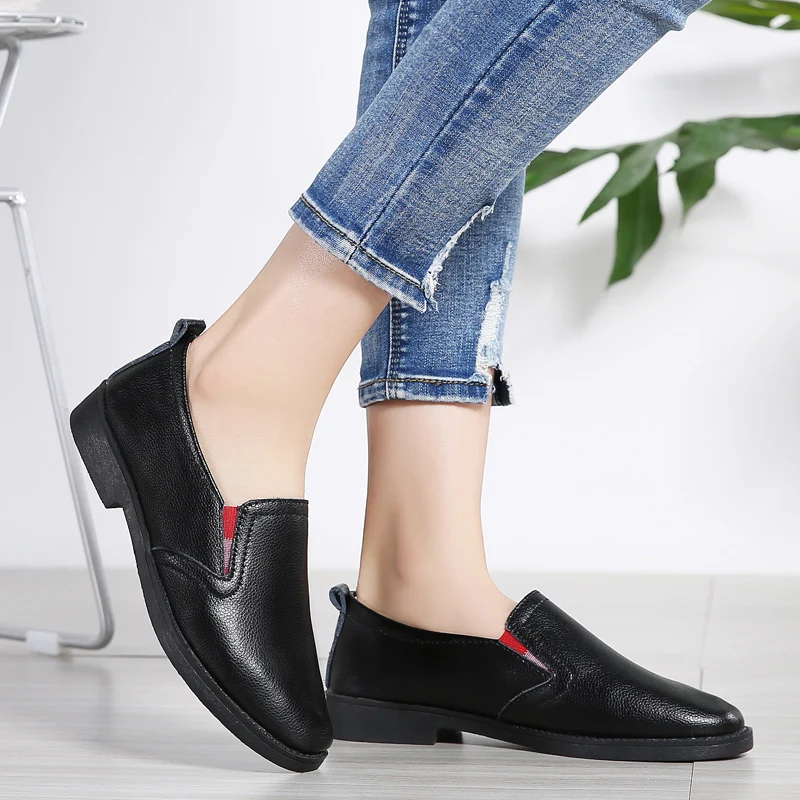 Женские балетки на плоской подошве мокасины из натуральной кожи без застежки