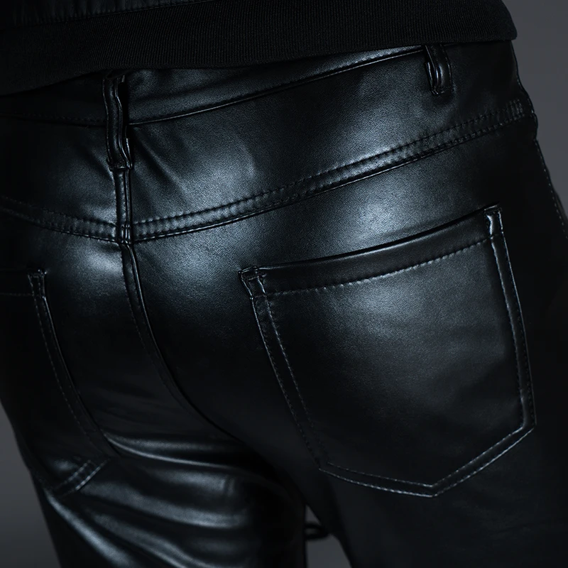 Новые зимние весенние мужские обтягивающие кожаные брюки, модные мужские брюки из искусственной кожи, брюки для сценического клуба, байкерские брюки
