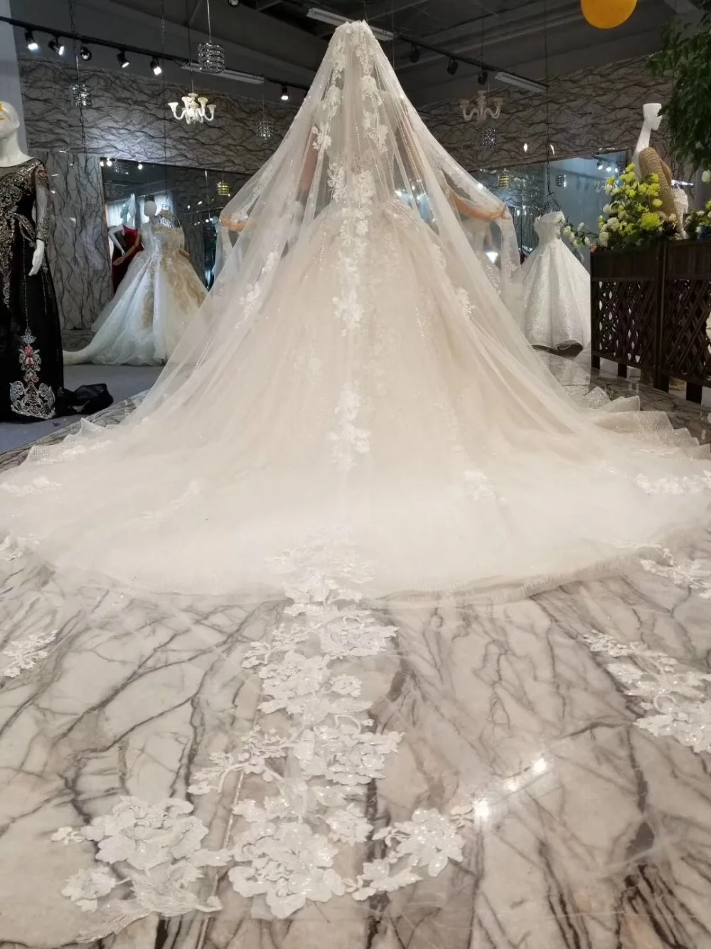 H&S BRIDAL Strapless champagne wedding dresses robe de marriage Long shinny appliques wedding gowns vestidos de novia 2020