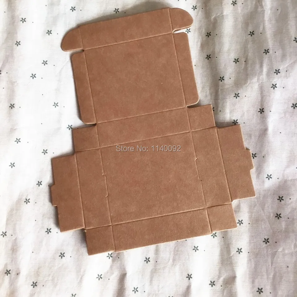 

Бесплатная доставка 6x6,6x2,5 см ретро крафт упаковочная коробка/Плоская карточка/коробка для сбора купюр/50 шт. много