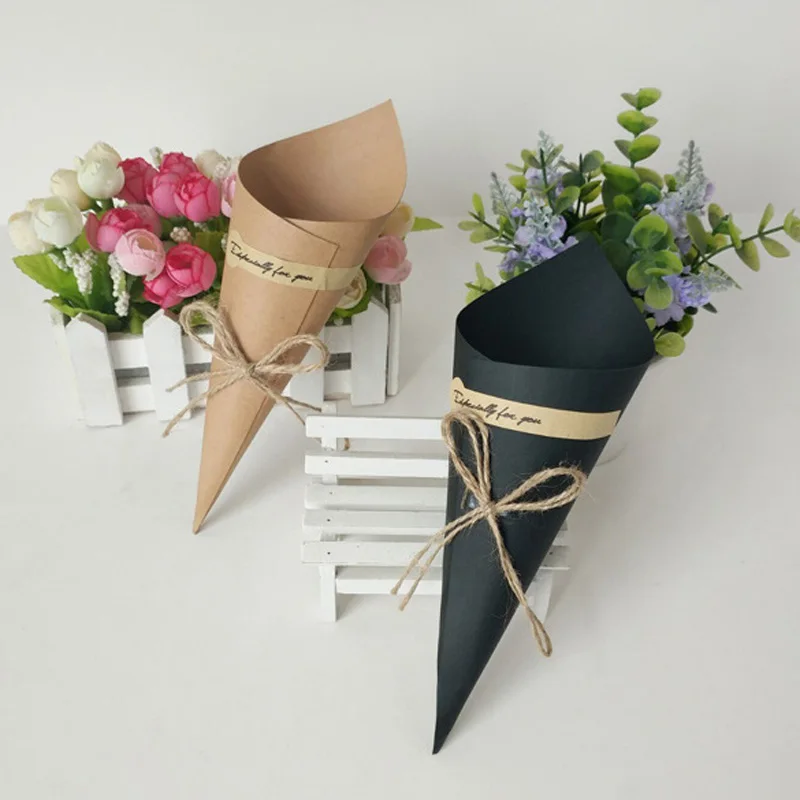 

50pcs Kraft Paper Gift Packaging Flower Wrapping Paper Florist Bouquet Wrap Decor Craft Paper with Sticker String Wedding Decor