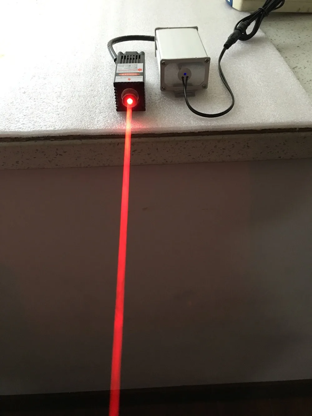 

12V insutrial/Room escape 638nm/635nm 500mW Red laser module/TTL modulation