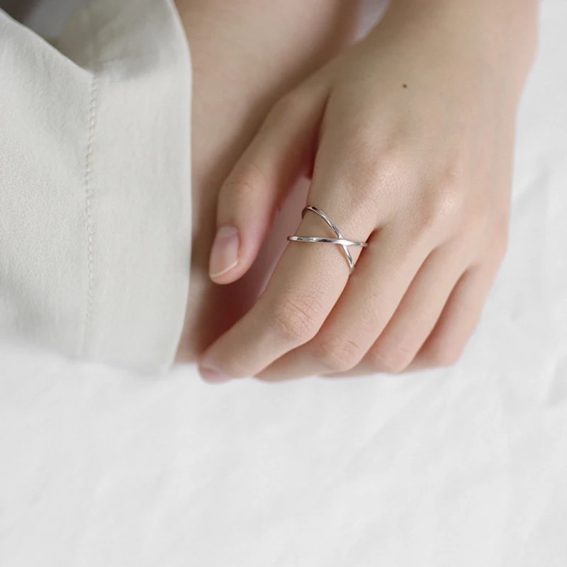 

2019 Hot Sale Korea Style 100% S925 Sterling Silver Rings Concise Cross Opening Glossy Opening Silver Ring Jewelry