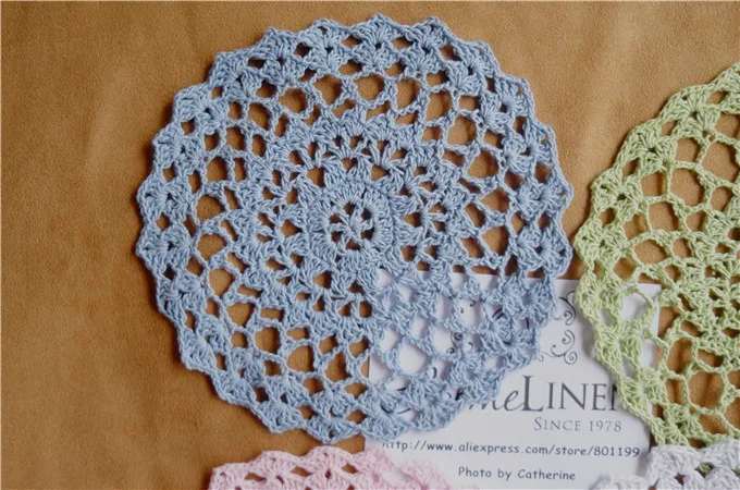 12 шт./лот ручная работа вязание крючком Doily Кружевная салфетка Cupmat красочные Doilies 5
