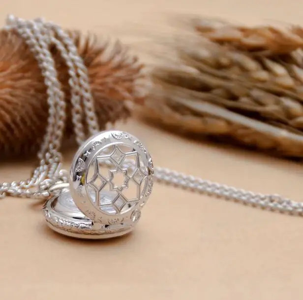 Модные кварцевые карманные часы с серебряной подвеской Классические в стиле