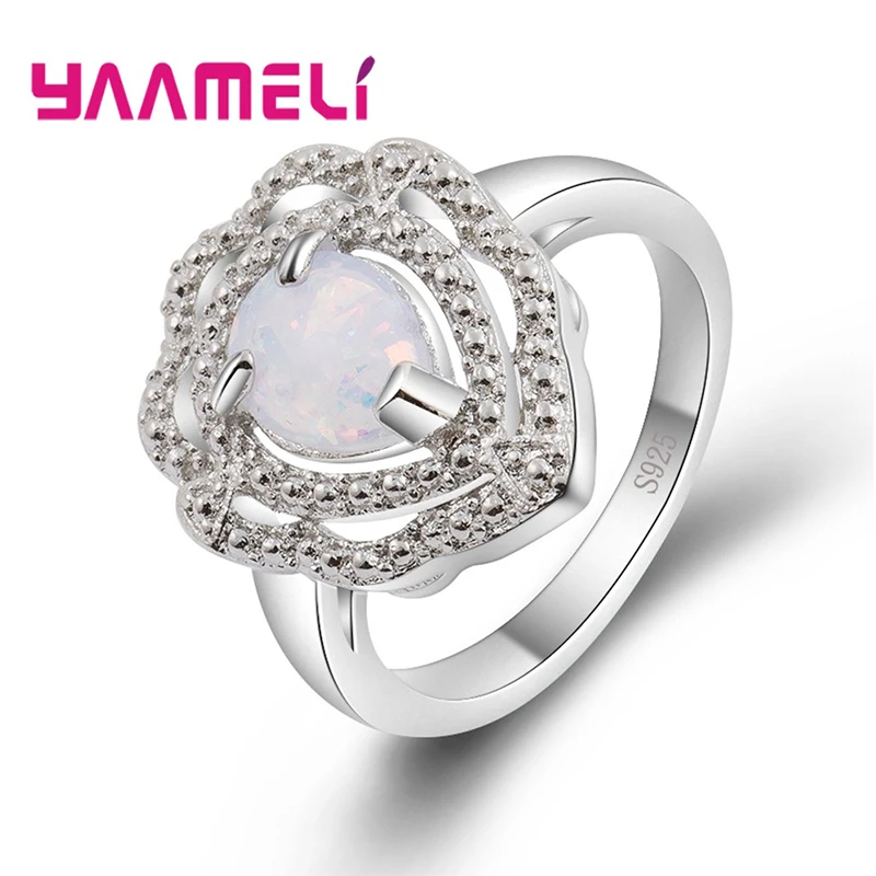 Женское кольцо ручной работы из серебра 925 пробы с белым опалом Женское кольцо ручной работы из серебра 925 пробы с белым опалом