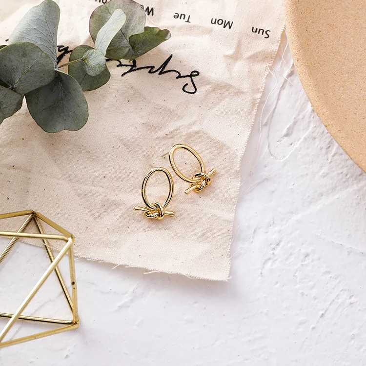 Новинка 2019 модные женские серьги-подвески стразы асимметричные с сердечками